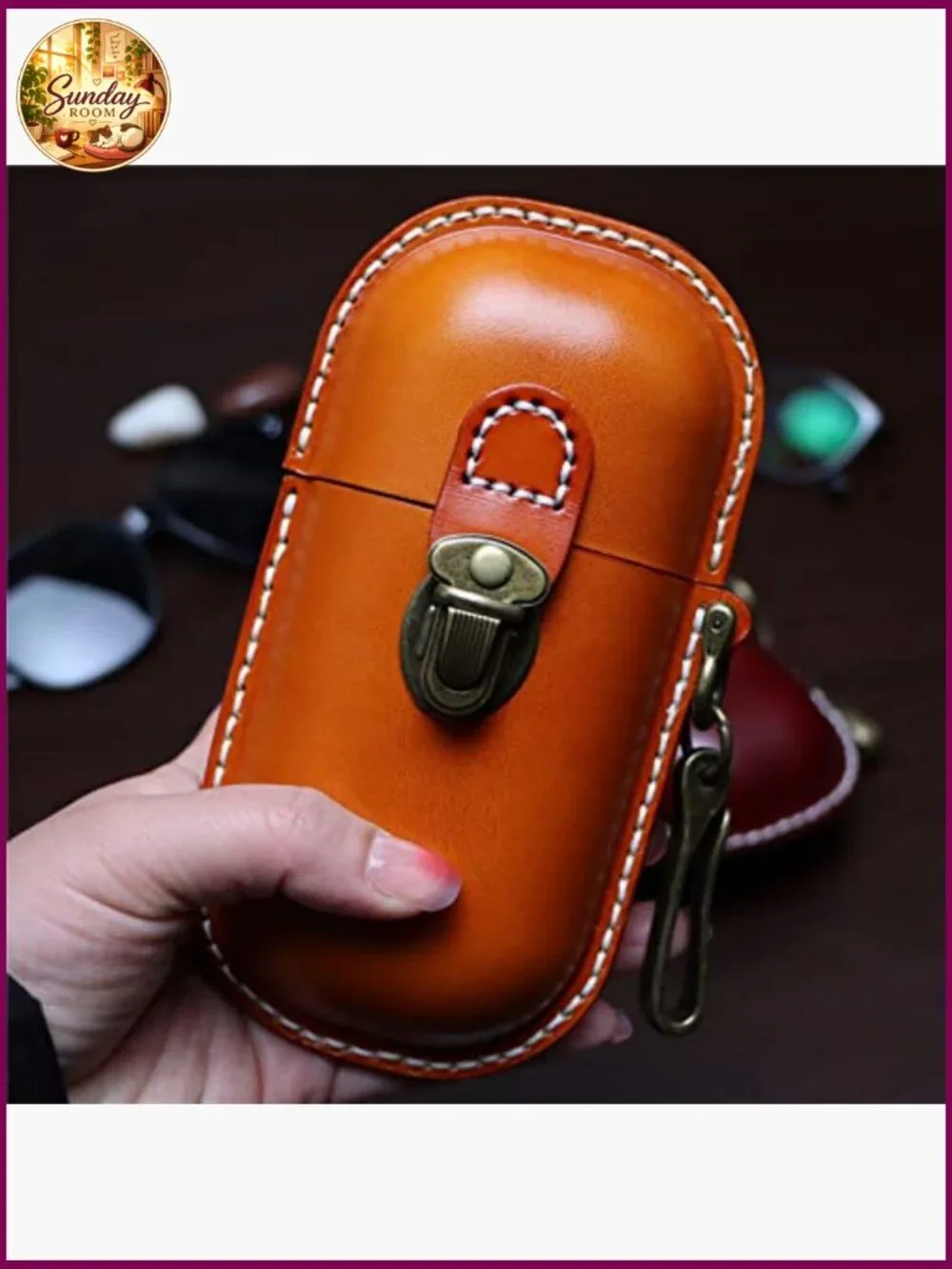 Hard Shell Leather Eyeglass Case Retro Sunglasses Protection Box with Hook